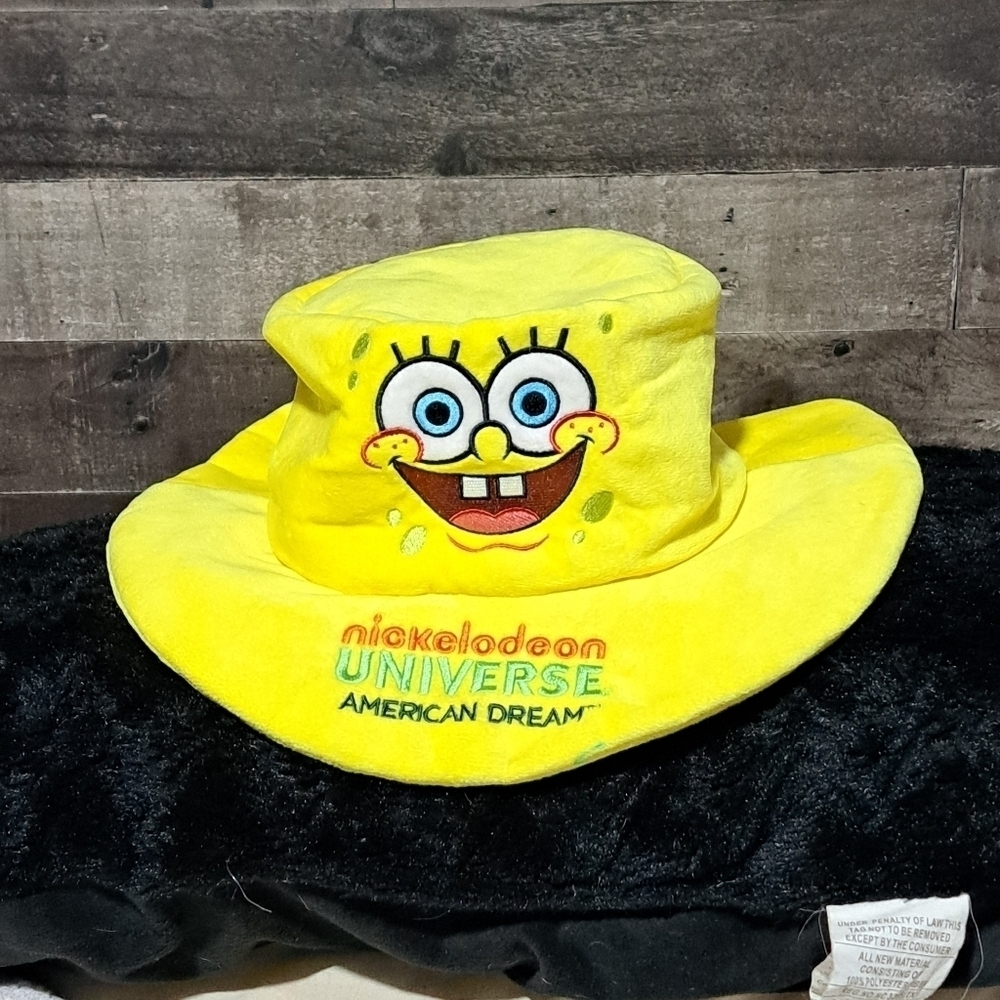 SpongeBob bucket hat like new